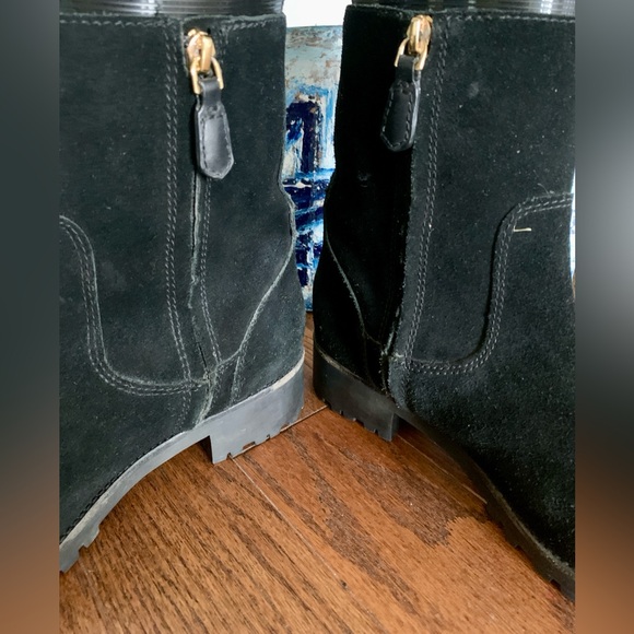 Tory Burch Black Suede Western Calf height Boots 🥾 Inside Zip Round Toe - Picture 12 of 15